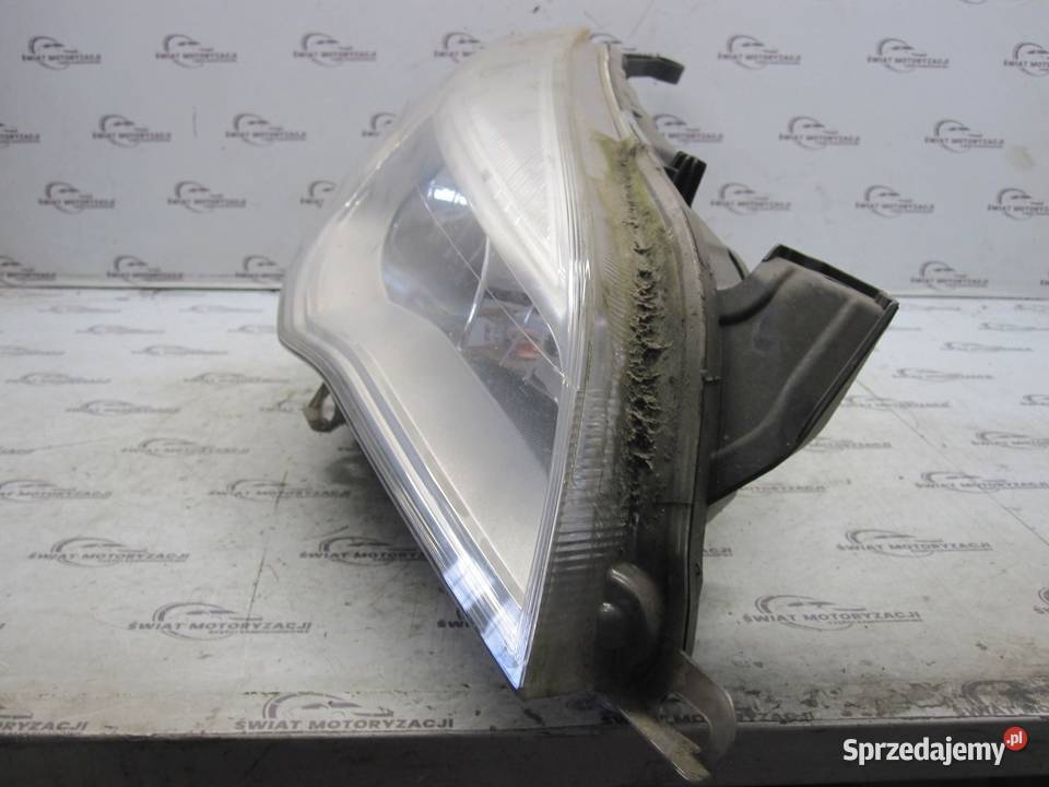 Opel Astra J 2012 lampa prawa przód 13253657 prawe Kielce