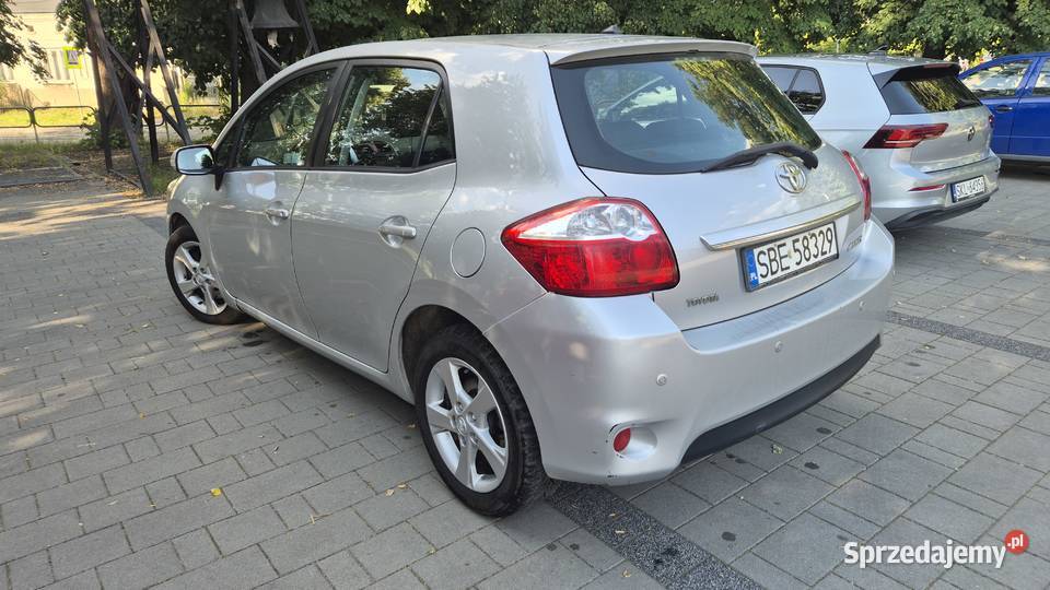 TOYOTA AURIS 20 DIESEL 2011 D4D 2009