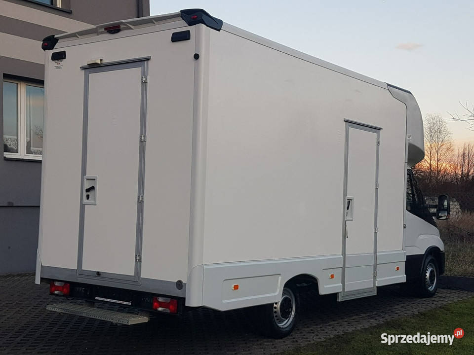Iveco Daily KONTENER NISKOPODŁOGOWY 443x223x242 elektryczne lusterka śląskie Poręba sprzedam