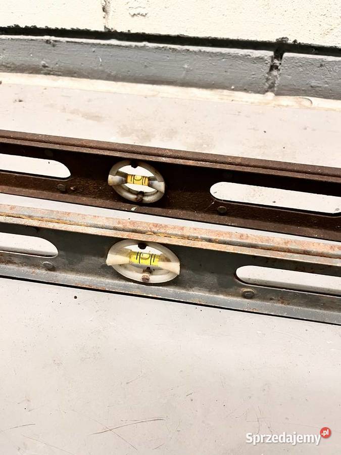 Poziomica metalowa Podhalanka PRL 40 60 Warszawa