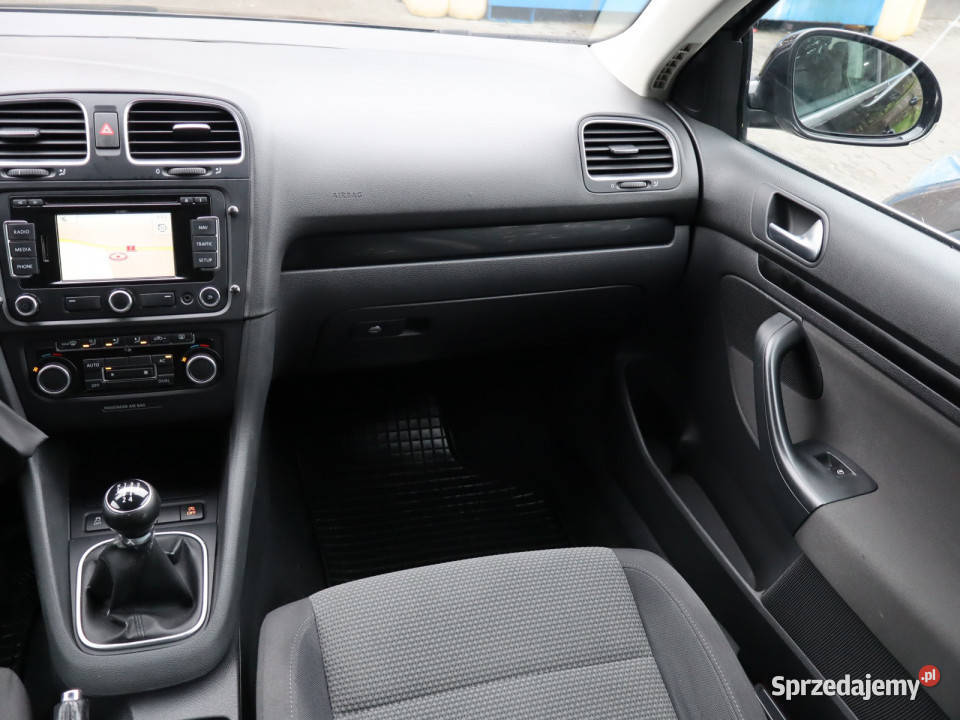 VW Golf 16 TDI klimatyzacja Katowice