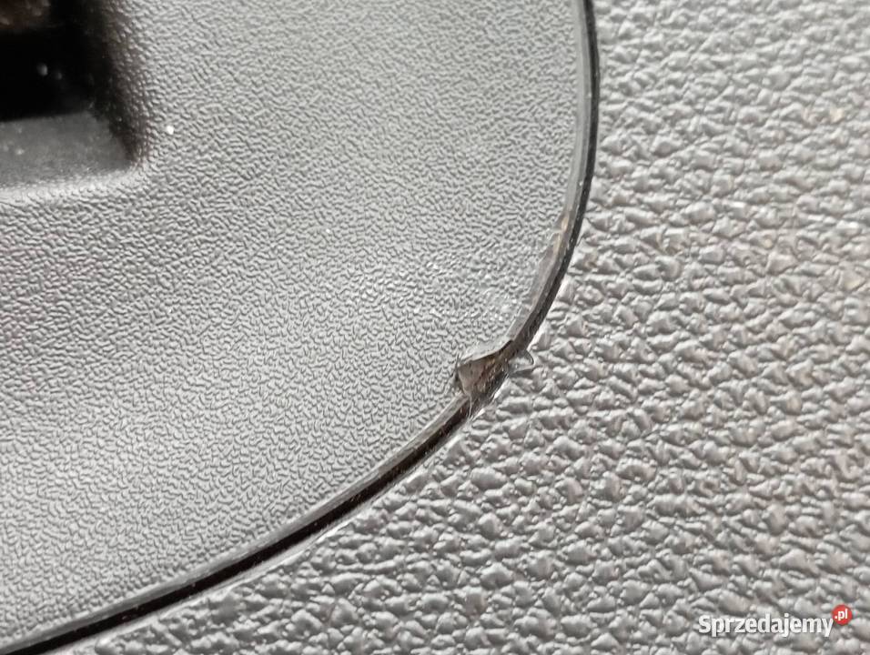 TAPICERKA BOCZEK OSŁONA KLAPY BAGAŻNIKA KOMBI Rok produkcji 2014 sprzedam