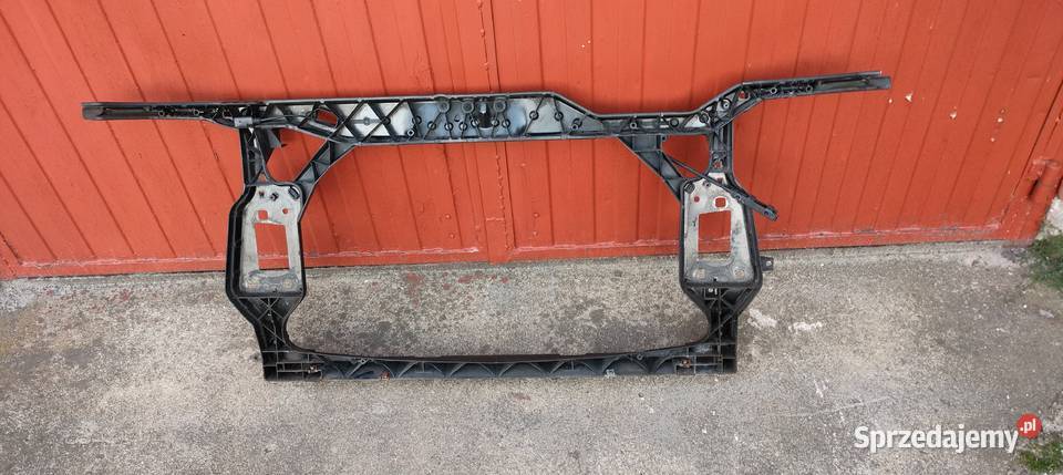 Pas przedni Audi A4 B8 przedlift 2008 r wielkopolskie