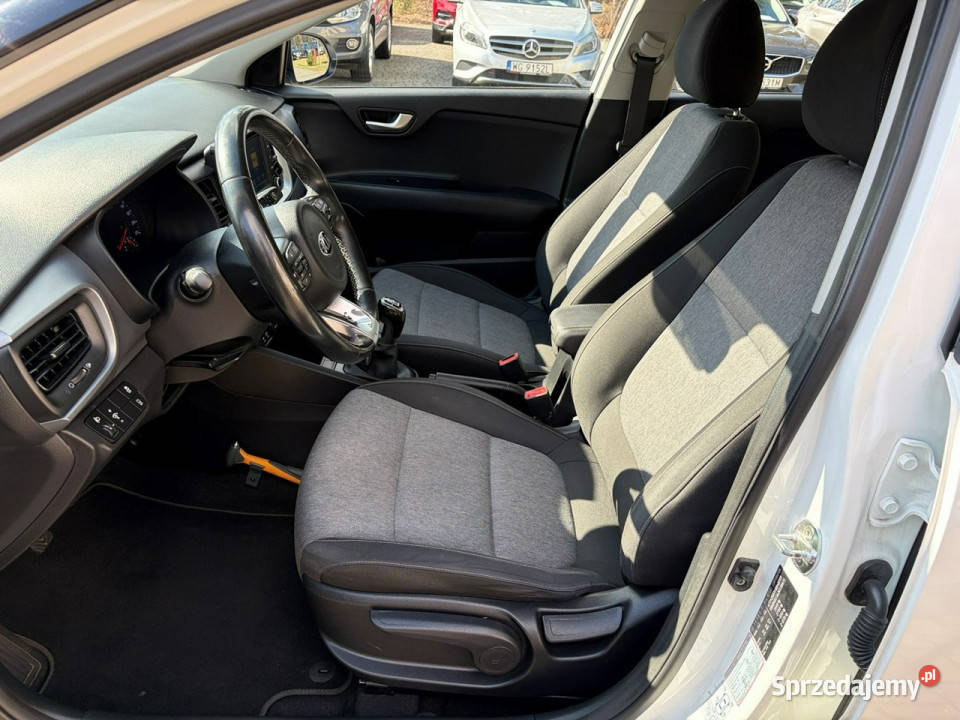 Kia Stonic 10 120 Kamera cofania CarPlay klimatyzacja mazowieckie Lipówki sprzedam