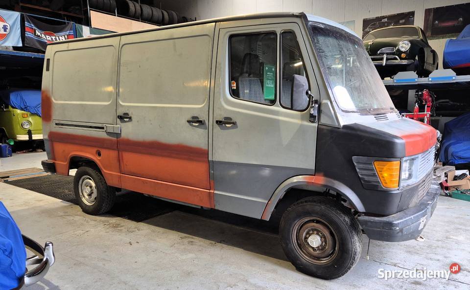 Zabytkowy Mercedes T1 Kaczka przebieg 94 benzyna Kraków