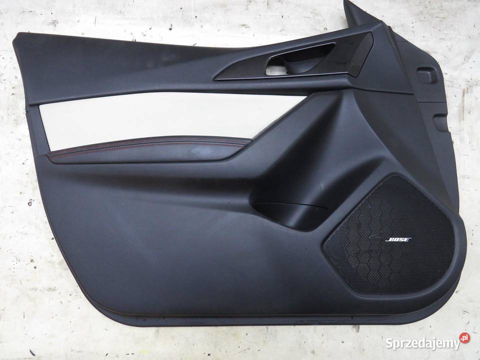 BOCZEK DRZWI LEWY PRZÓD MAZDA 3 BM 13 osobowe Tapicerki samochodowe