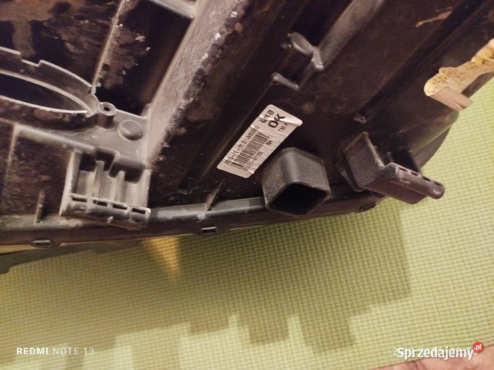 Lampa prawa Hyundai Santa fe 92102S1600 osobowe