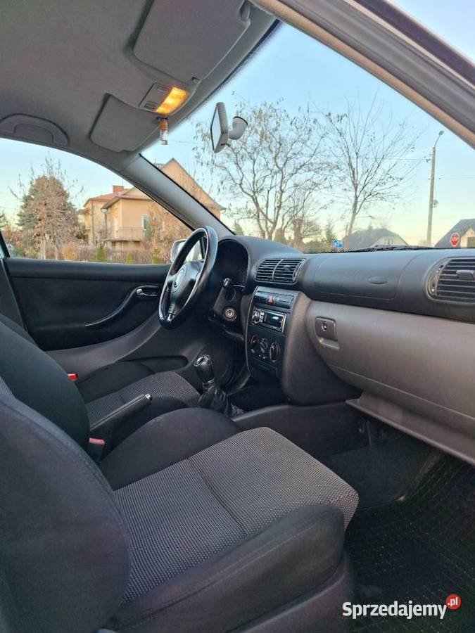 Seat Leon16 MPI benzynaklimaelektrszybyhak kupiony w polskim salonie Dębica