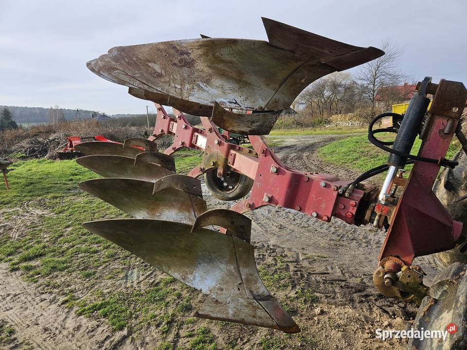 Pług obrotowy 4 skibowy Ignasin sprzedam