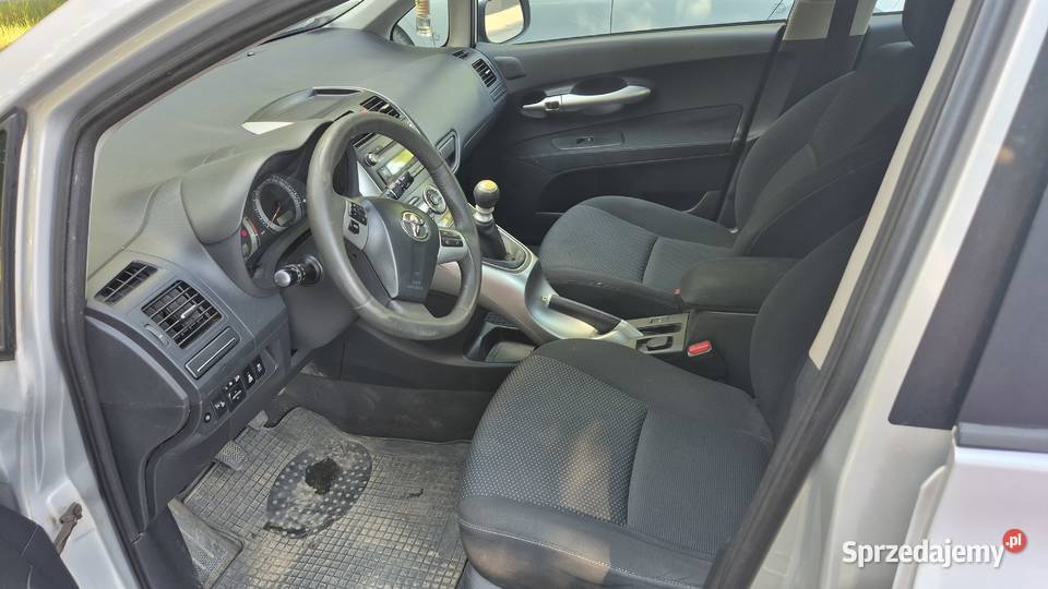 TOYOTA AURIS 20 DIESEL 2011 D4D 2009 śląskie Częstochowa