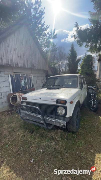 Lada niva benzyna+LPG Mystków