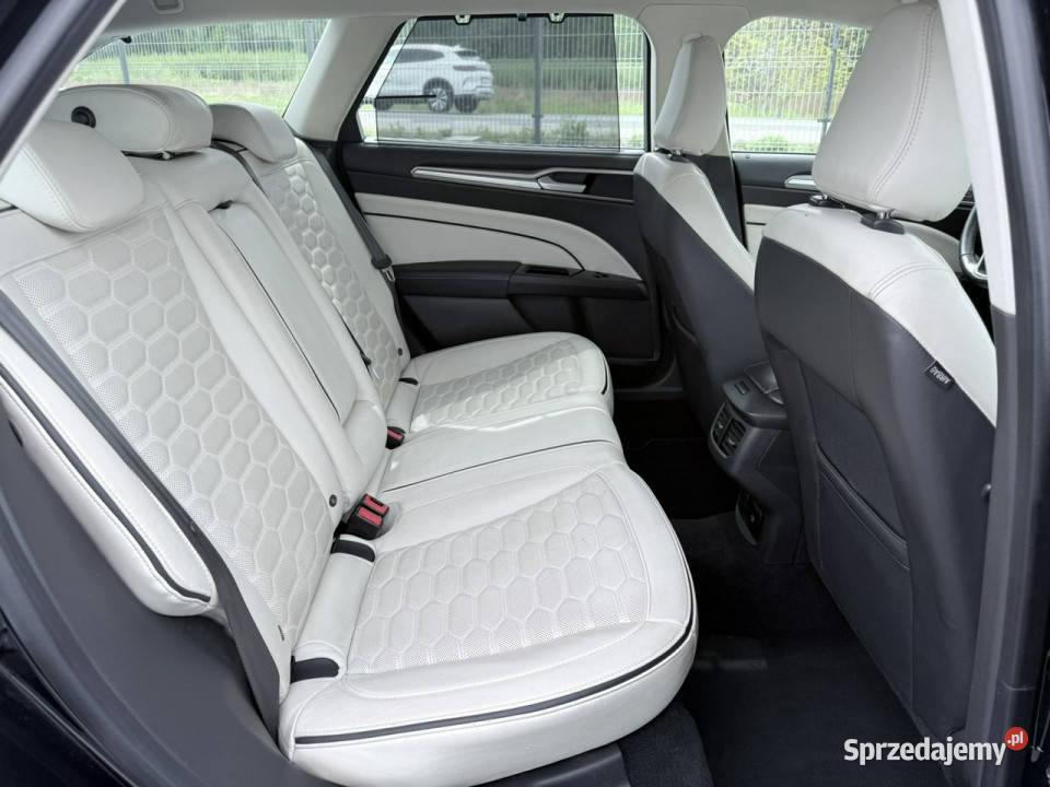 Ford Mondeo 20 TDCI 180 4x4 Vignale 2017r FV23 nieuszkodzony dolnośląskie sprzedam