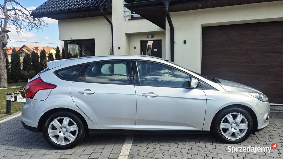 FORD FOCUS Ładny dobrze wyposażony benzyna Kraków