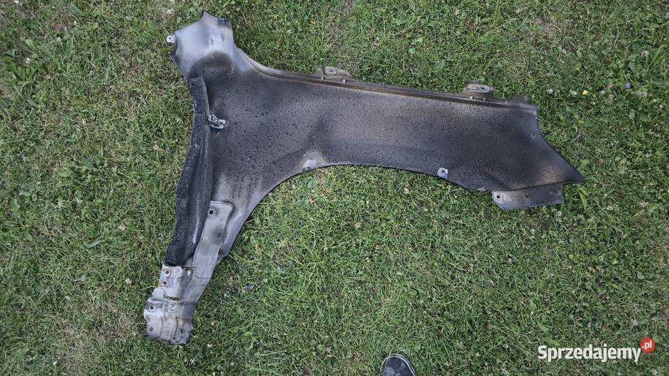 Błotnik Lewy Przód Suzuki Grand Vitara 2 ZJ3 Świdnica