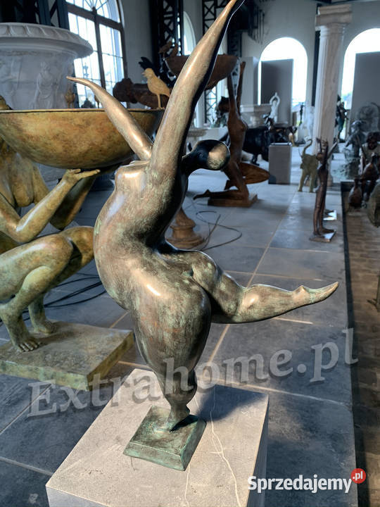 Figura z brązu Thick lady Nowoczesna kobita w Dekoracje i ozdoby dolnośląskie Wrocław