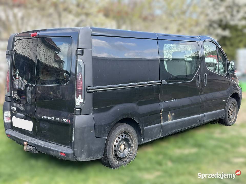 Opel Vivaro 19 CDTI LONG wspomaganie kierownicy Lasków sprzedam