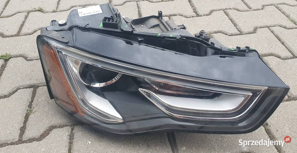 Uszkodzona lampa przednia Xenon Audi A5 8TLift Lublin