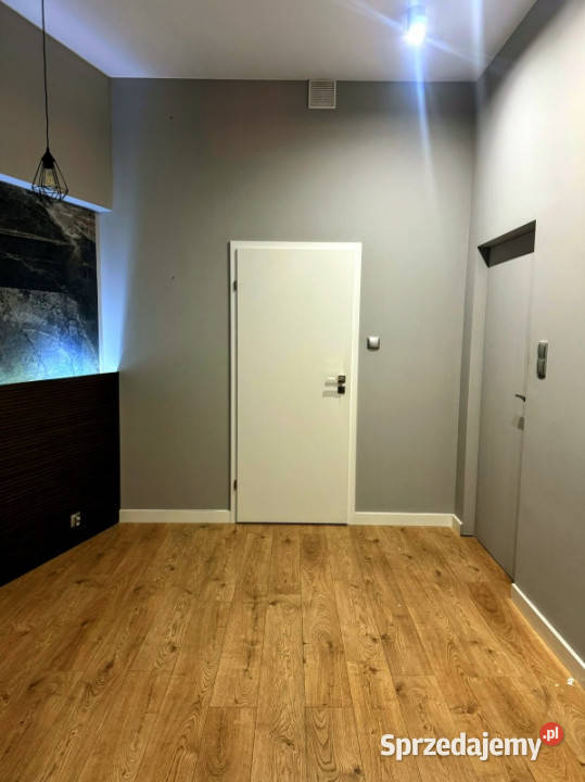 Przestronne puste mieszkanie 82 m w centrum Białystok