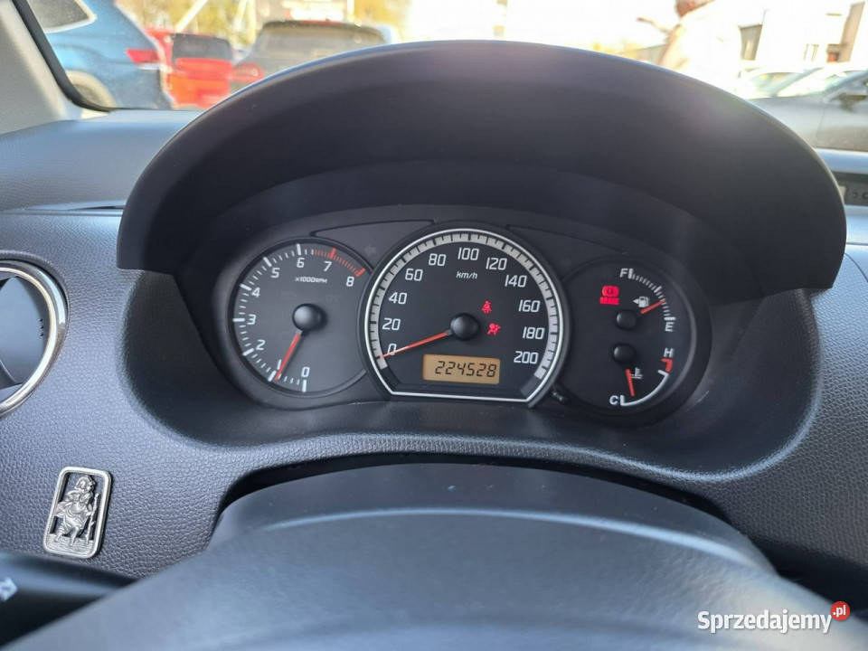 Suzuki Swift 13 Benzyna 92 Klimatyzacja Alufelgi centralny zamek Słupsk