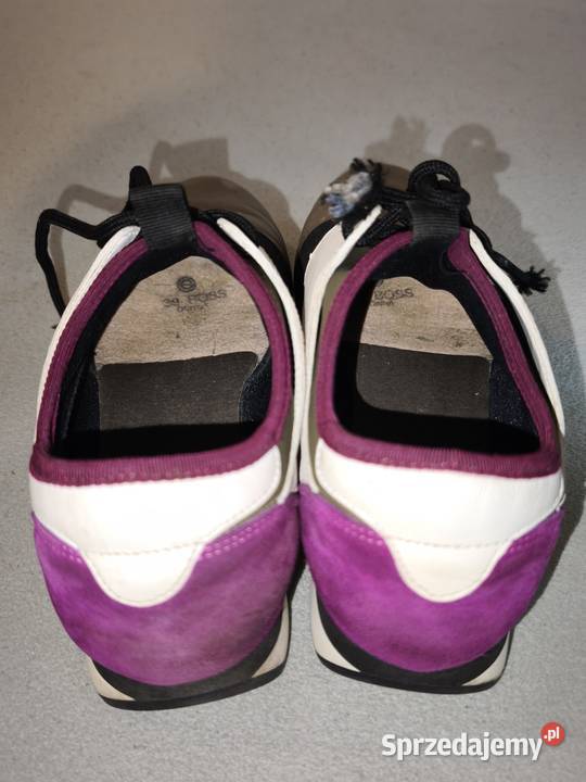 stylowe sneakersy Pollini Moda i Styl