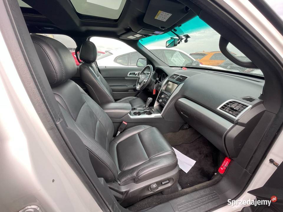 Ford Explorer 7os 2 l Benz Japonia bezwypadkowy Rębków