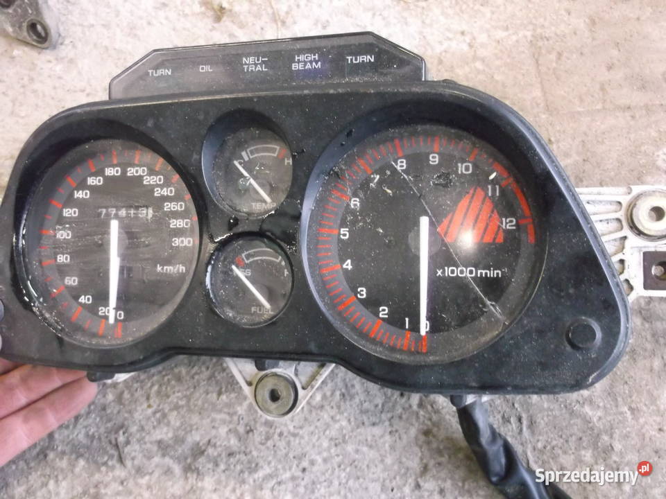 honda cbr 1000f sc 21 sc24 gaźnik listwa Racibórz