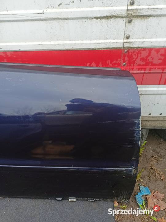 Drzwi Prawy Przód LZ5L Audi A4 B5 a4 Myszków sprzedam
