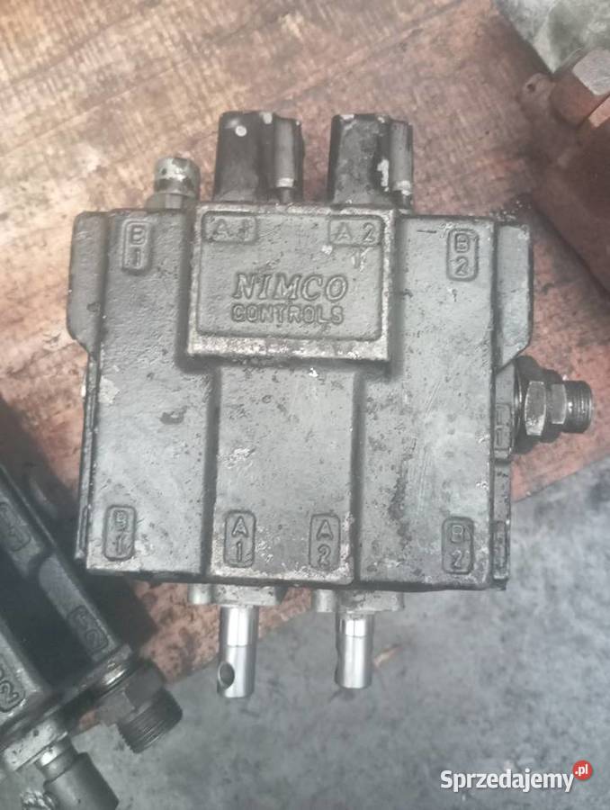 Rozdzielacz hydrauliczny do ładowacz czołowy Grabowo