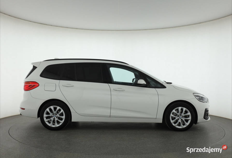 BMW 2 Gran Tourer 218d Gran Tourer światła przeciwmgielne Piaseczno