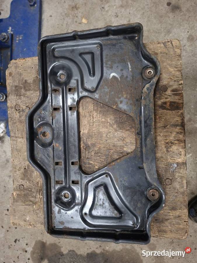 Mercedes w124 osłona pod akumulator Parczew