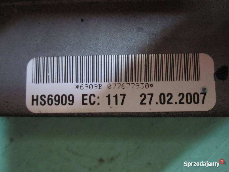 LAND ROVER DISCOVERY III 07r wzmacniacz radia Rok produkcji 2007 Sprzęt audio fabryczny Kielce