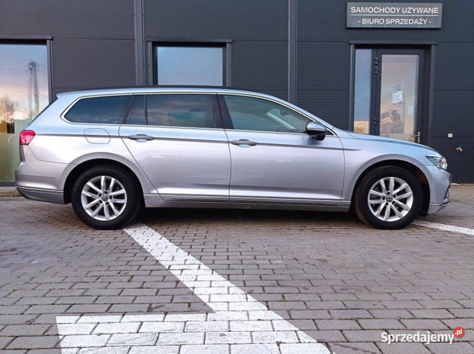 Volkswagen Passat 2022r FV23 Kamera ElKlapa Rok produkcji 2022 małopolskie Kraków