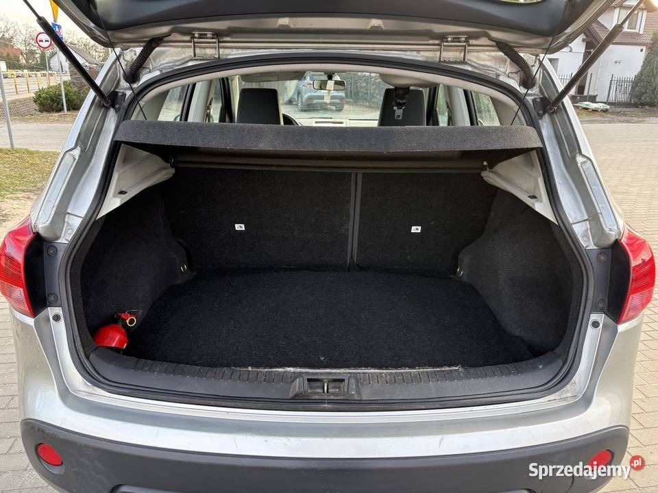 NISSAN QASHQAI zarejestrowany sprzedam