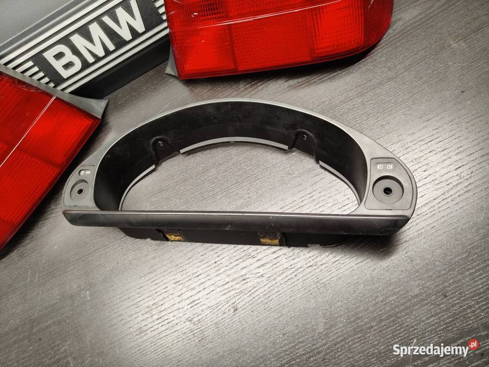 Bmw e36 compakt ramka obudowa licznika osobowe Aleksandrów Łódzki
