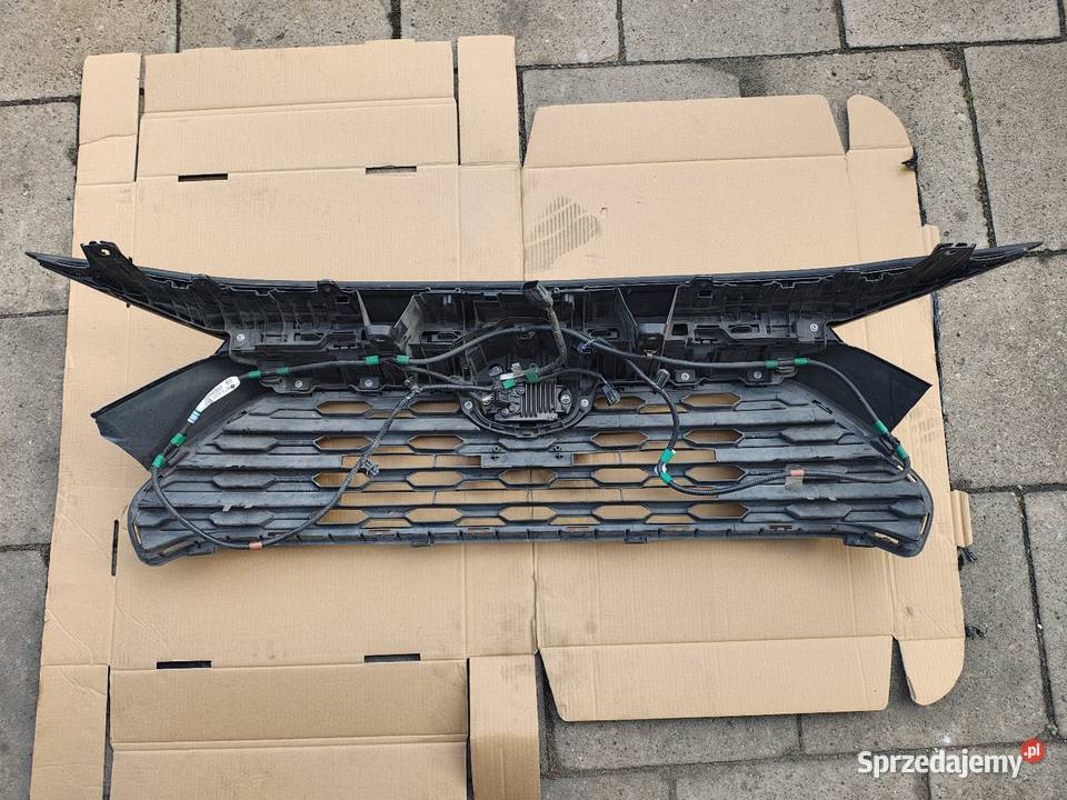 RAV4 grill atrapa radar wzmocnienie wspornik osobowe wielkopolskie sprzedam
