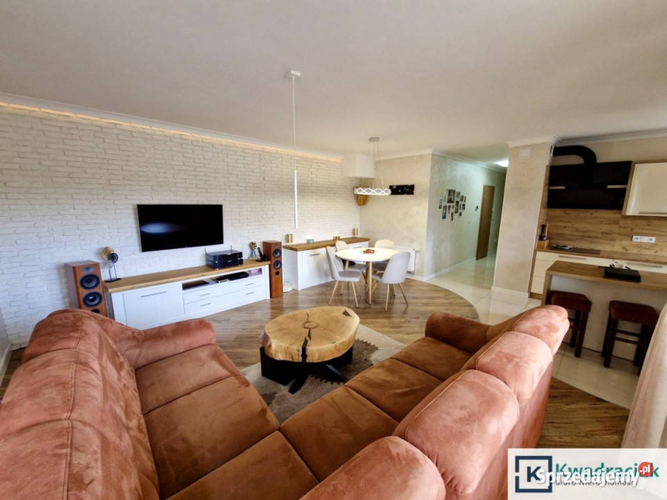 sprzedaży mieszkania 7884m2 3 pokojowe Sanok 8866zł/m2