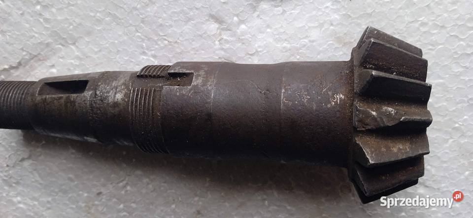 Wałek atakujący do przystawki kątowej Jasieniec