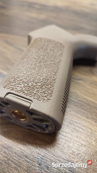 Rękojeść chwyt pistoletowy AR15 nowy