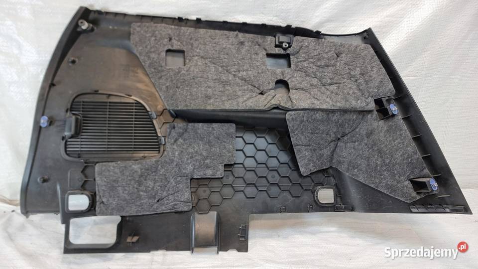TAPICERKA BOCZEK BAGAŻNIKA PRAWY OPEL Zafira C