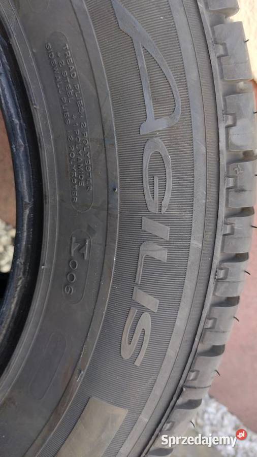 Opona Michelin agilis 235 65 r16c sprzedam
