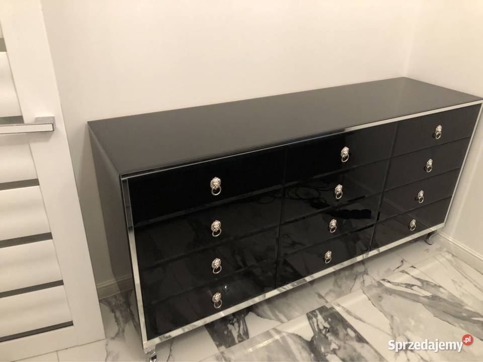 Komoda czarna glamour lustrzana noga Ludwik Kępno