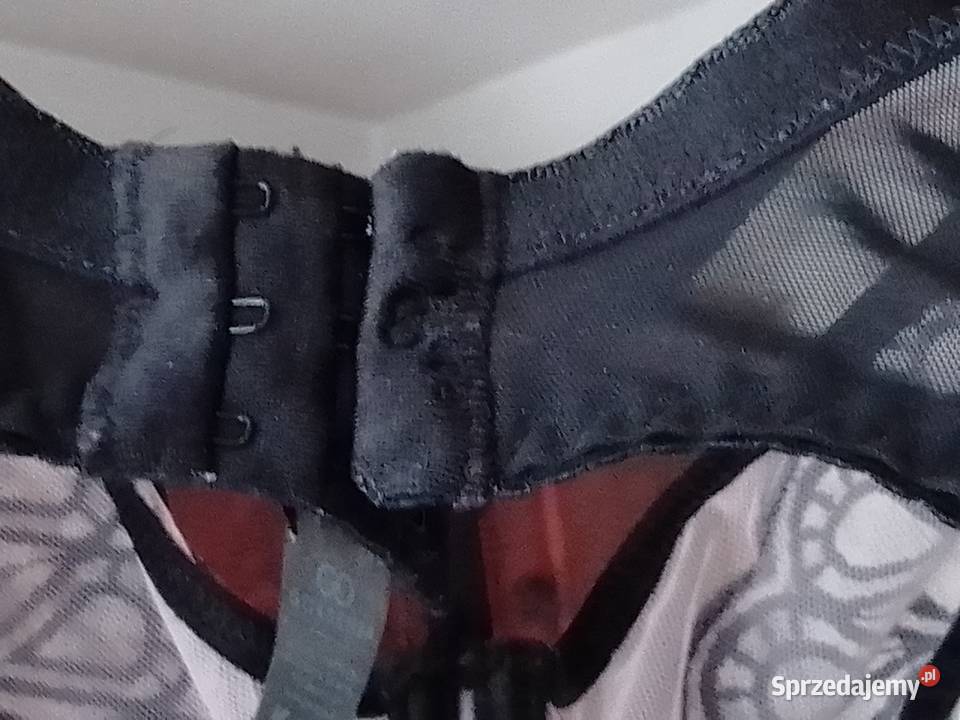 Biustonosz czarnyGorsenia EU 85G polski produkt Miękki Biustonosze