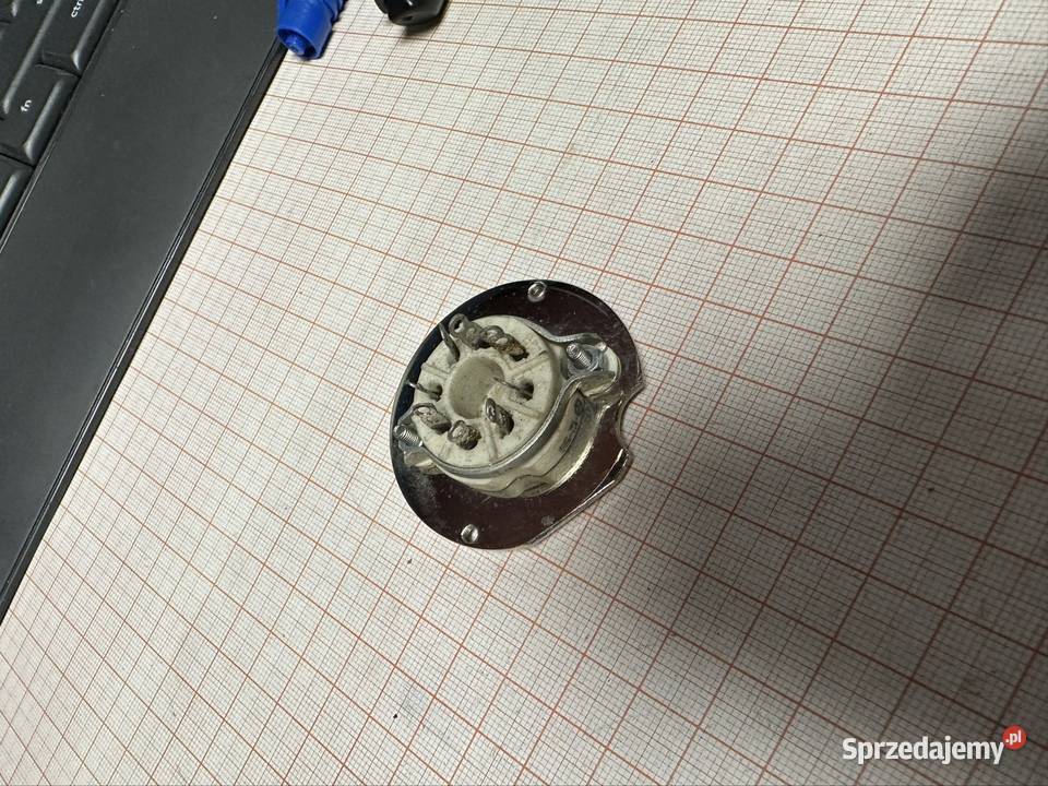 Podstawka lampy 8 pin ceramiczna z chromowaną Czechowice-Dziedzice