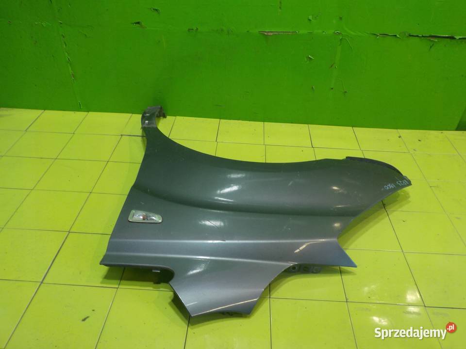 HYUNDAI i800 H1 II 11r blotnik lewy przod Suków sprzedam