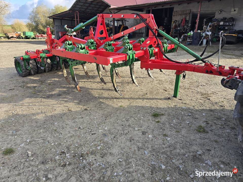 Kultywator bezorkowiec Unia Cross T Drive 3m Lipno