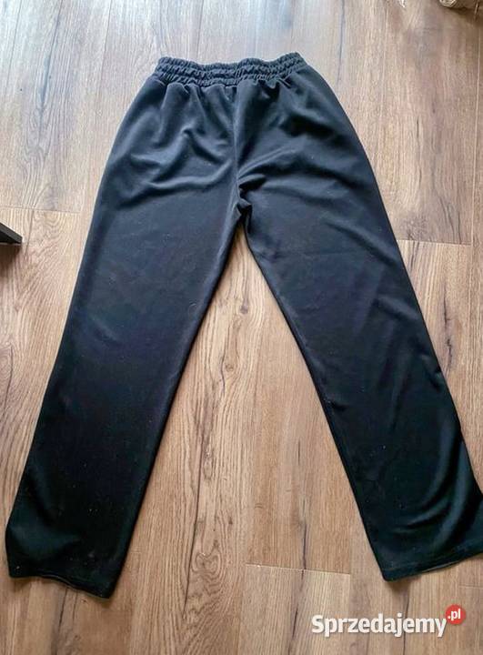 Spodnie dresowe czarne M na 170 Olsztyn