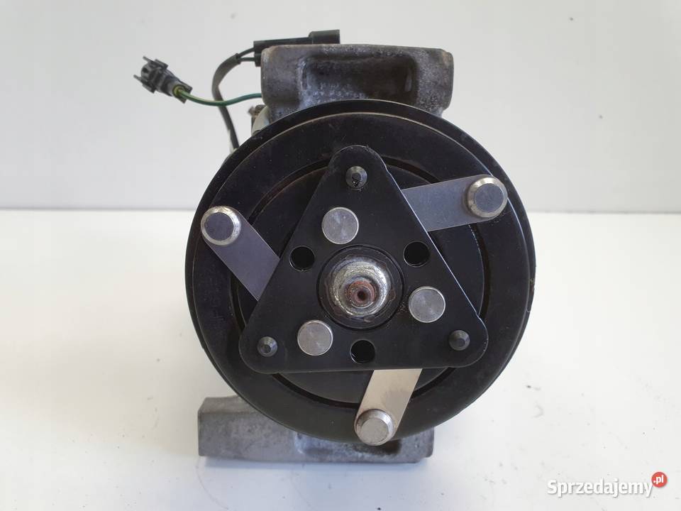 Volvo V70 III XC70 II 24 D5 SPRĘŻARKA