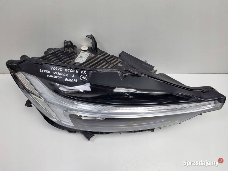 LAMPA PRAWA Volvo XC60 II FULL LED PRZEDNIA osobowe Rudka