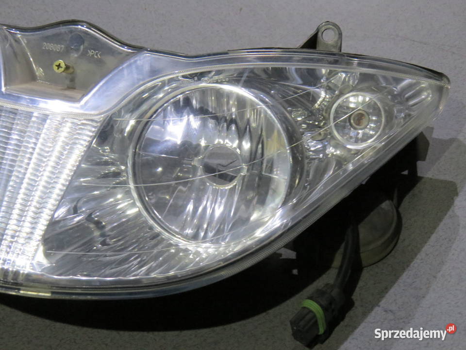 PIAGGIO X8 125 150 180 200 250 REFLEKTOR ŚWIATŁO Warszawa