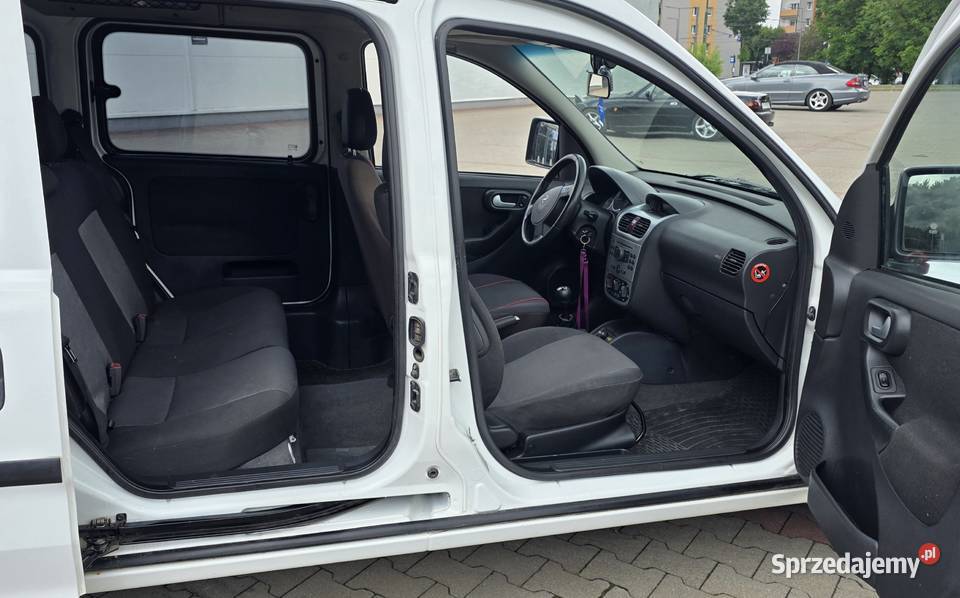 Opel Combo 16 b Cosmo osobowy super stan ASR (kontrola trakcji) Bytom